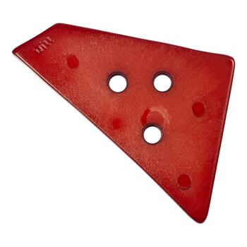 Knopf in Form eines  konvexen Vierecks mit drei Löchern in Rot
