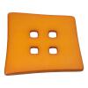Quadratischer Kunststoffknopf in Orange mit quadratischen Löchern