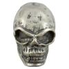 Totenkopf Knopf (Skull) in Schädelform aus Metall Altsilber