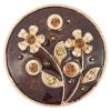 Goldener Schmuckknopf aus Metall mit Füllung in Bernsteinbraun und 3D-Blumenmotiv verziert mit Strasssteinen